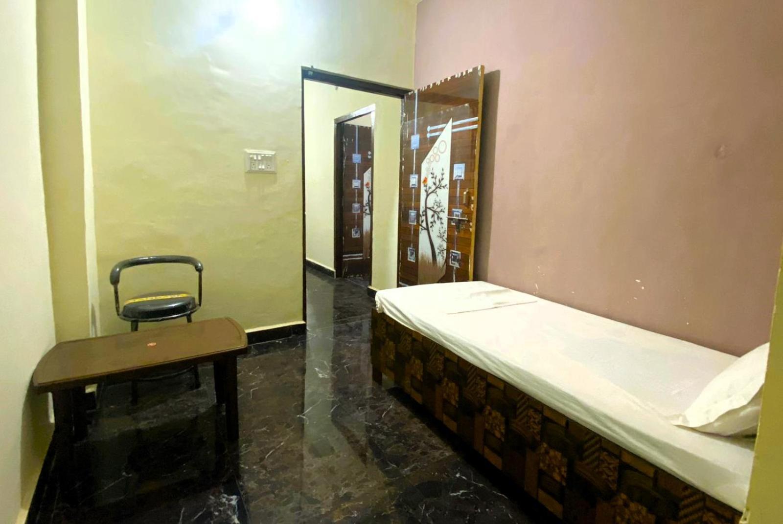 Bssn Guest House Gwalior Exterior foto